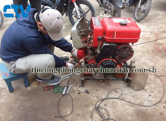 Sửa máy bơm chữa cháy Tohatsu
